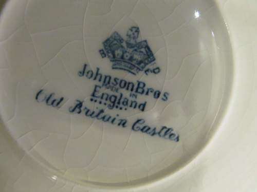 JOHNSON BROS !! Vintage 1930's Johnson Bros "Old Britain Castles" Porcelain Tea Duo
