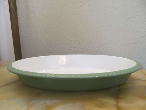 FE BELGIUM !! Vintage 1940's FE Belgium Enameled Cast Iron Casserole Dish - Perfect Condition