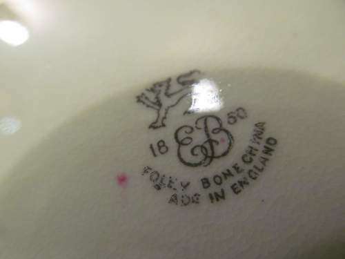 FOLEY !! Vintage 1948-1950's Lot/Pair of Foley Bone China Fine Porcelain Tea Plates - Tulip Pattern