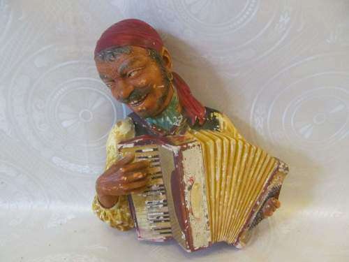 BOSSONS !! Rare Vintage 1970's Copyright Bossons Chalkware Head - Romany Accordion Player