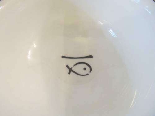HOME !! Contemporary Lot/Set of 4 Identical Fine Porcelain Japanese Soup Bowls - Pristine
