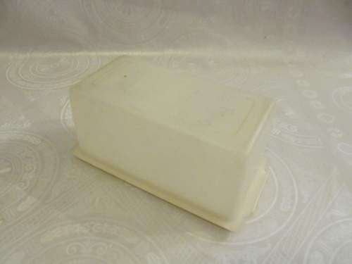 TUPPERWARE !! Vintage Rectangular Shaped Tupperware Butter Dish / Container