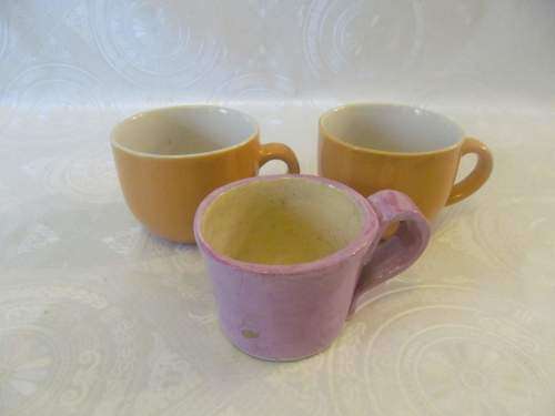 STEPHEN CARTER !! Lot of 2 Identical Contemporary Ceramic Coffee Mugs & New Zealand Art Pottery Mug