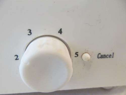 SAFEWAY !! Contemporary Safeway 2-Slice White Toaster Model SBCC226W