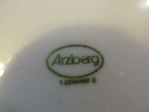 ARZBERG !! Vintage Decorative German Fine Porcelain Arzberg Christmas Themed Plate