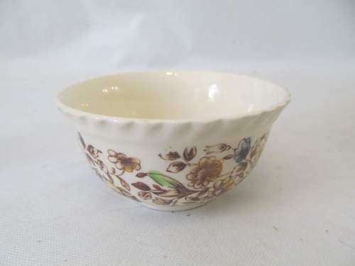 JOHNSON BROS !! Vintage 1935-1950 Johnson Bros Windsor Ware Porcelain Lot/Part Set - Garden Bouquet