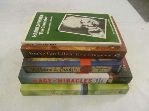 BOOK LOT !! Lot of Five Different Softcover Books