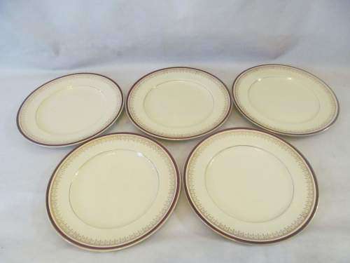 JOHNSON BROS !! Vintage 1930's Lot of 5 Identical Victorian Johnson Bros Porcelain Dinner Plates