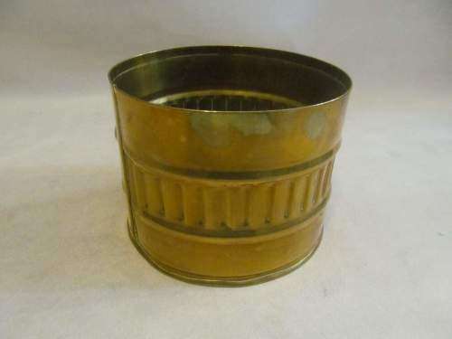 PLANTER !! Vintage Decorative Solid Brass Planter with Repousse Linear Band