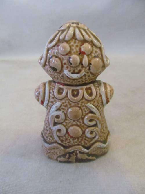 FIGURINES !! Vintage Lot of 3 Stone & Wood Figurines + 1 Ceramic Figurine Salt Shaker