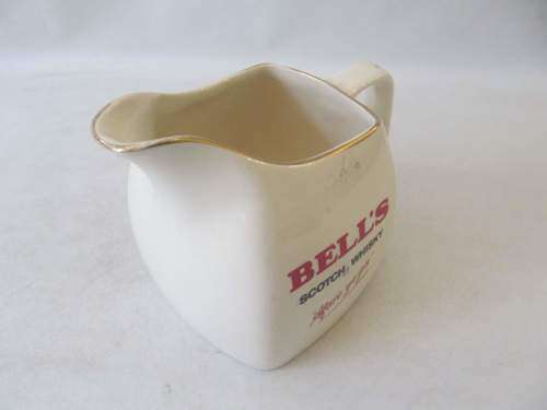 WADE !! Vintage Wade PDM Porcelain Bell's Scotch Whisky Water Jug with Gold Trim