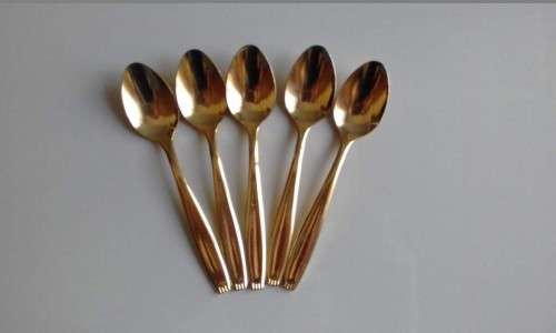 GOLD PLATED !! Vintage Lot/Part Set of Five Identical Japanese Gold Plated Teaspoons