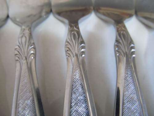 EETRITE !! Vintage Lot/Set of Six Eetrite Stainless Dinner Forks - Peeress Handle Design
