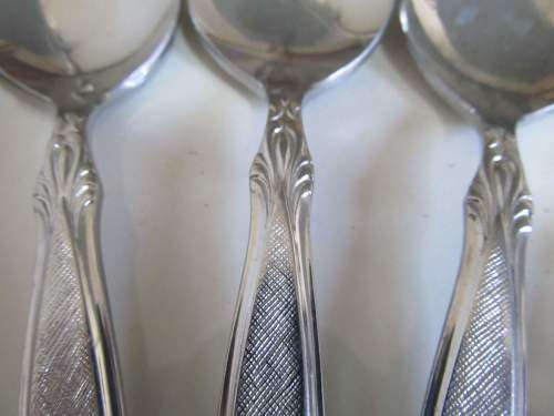 EETRITE !! Vintage Lot/Set of Six Eetrite Stainless Dinner Spoons - Peeress Handle Design