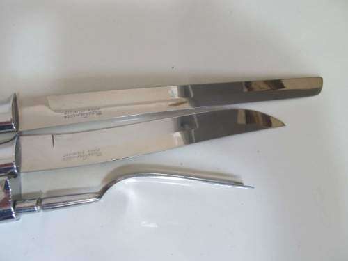 MASTERPIECE !! Vintage Unused Lot/Set of 2 Stainless Carving Knives & Matching Meat Fork