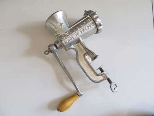 HUSQVARNA !! Heavy Duty Swedish Reliance 8 Husqvarna Meat Grinder with Clamp