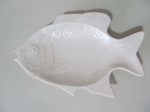 AU GRATIN + !! Contemporary Lot of Fine Porcelain Fish Dish and Ceramic Au Gratin Pan/Dish