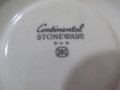 CONTINENTAL !! Vintage Lot of Two Identical Continental Stoneware Tea Duos - Folk