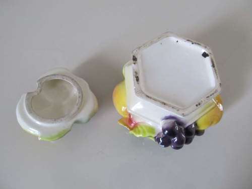 FRUITS !! Vintage Fruits Design Ceramic Sauce Pot / Sugar Bowl
