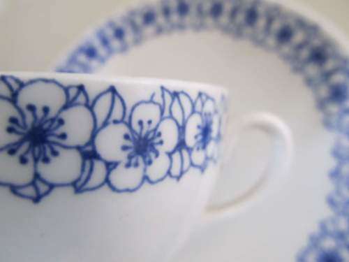 GUSTAVSBERG !! Rare Vintage 1950-60`s Lot/Set of 8 Swedish Fine Porcelain Tea Duos