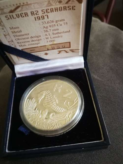 1997 Sea Horse silver R2 in a SAM box