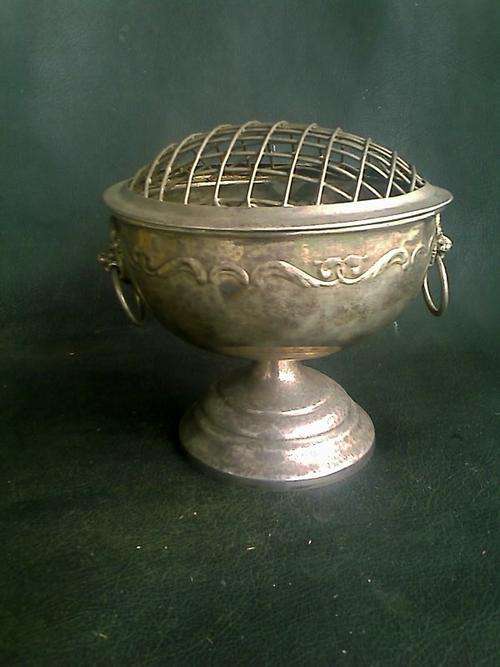 GENUINE SILVERPLATE EMESS TROPHY. TROPHY IS ENGRAVED. THIS TROPHY NEEDS A POLISH.