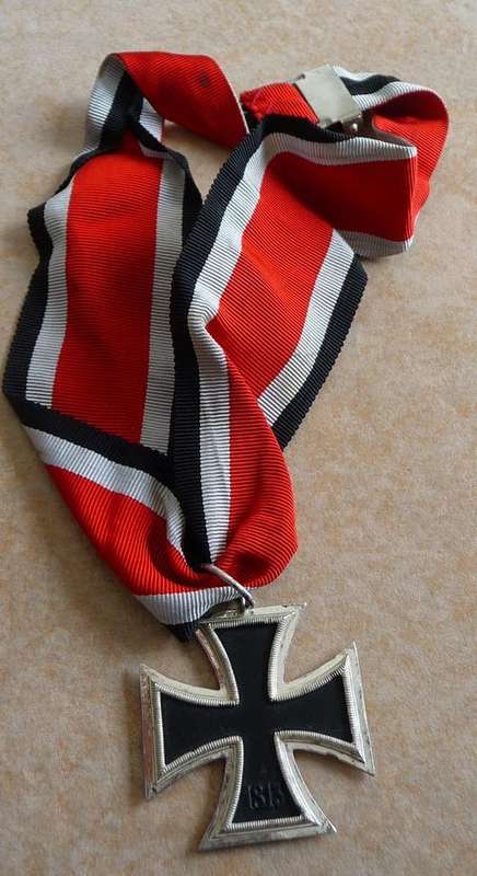 GERMAN IRON CROSS 2ND CLASS -  800 SILVER - ***R1 START*** NO RESERVE!!!