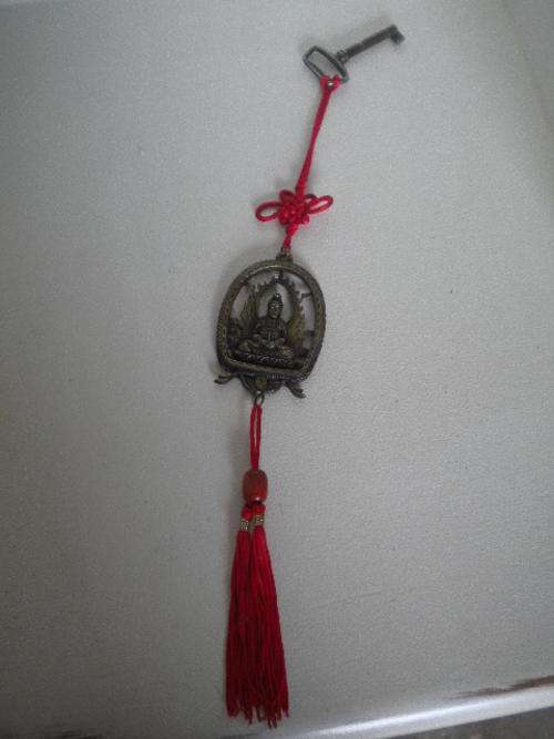 oriental buddha key tassle