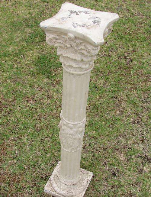 GARDEN PEDESTAL!!