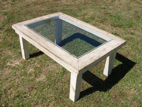 RUSTIC COFFEE TABLE!!