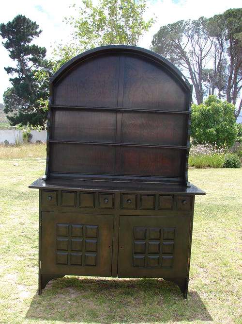 OPEN HUTCH CABINET!!