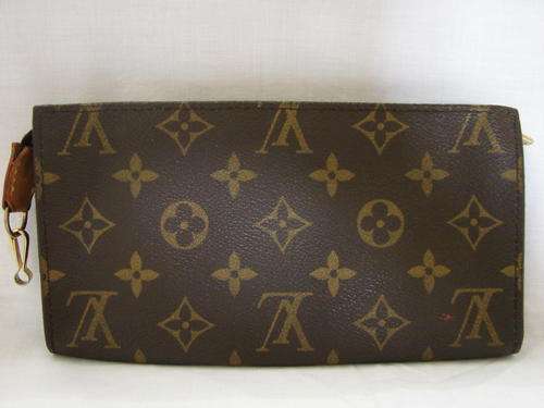 AUTHENTIC LOUIS VUITTON MONOGRAM COSMETIC POUCH POCHETTE!!