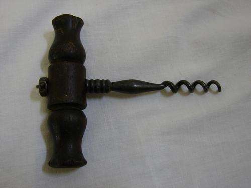 VINTAGE CORKSCREW !!!