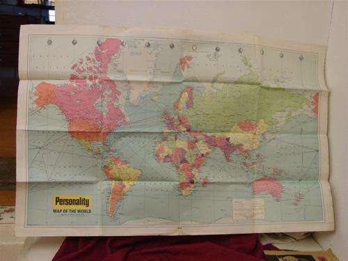 LARGE MAP OF THE WORLD !!