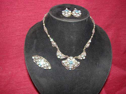 VINTAGE PASTE JEWELLERY, necklace, brooch & earrings
