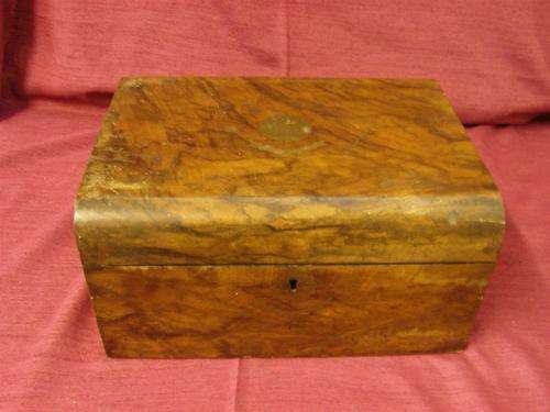 VINTAGE JEWELLERY BOX