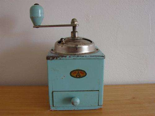 VINTAGE WOODEN COFFEE GRINDER