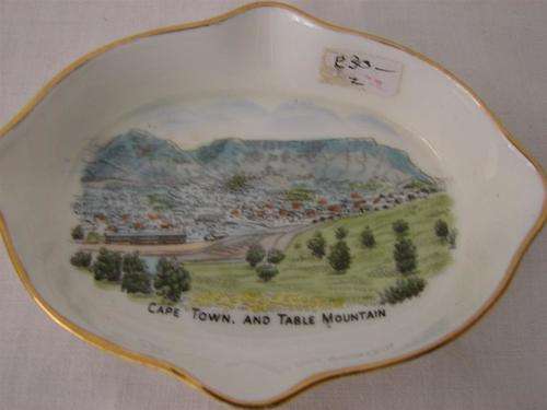 Small bowl/ souvenir of Cape town / table mountain