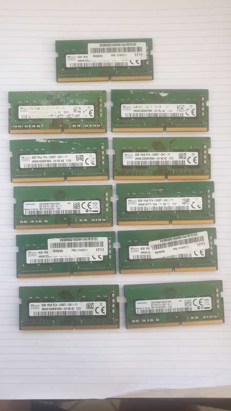 Lot 11x 8gb DDR4 used laptop ram chips