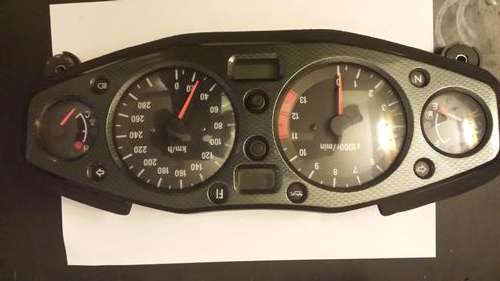 Suzuki GSXR1300 Hayabusa 01 speedometer speedo clocks gauges instruments