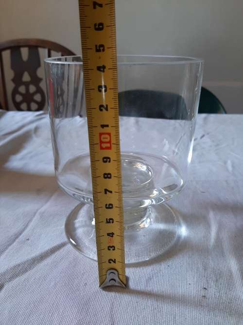 sturdy glass vase.