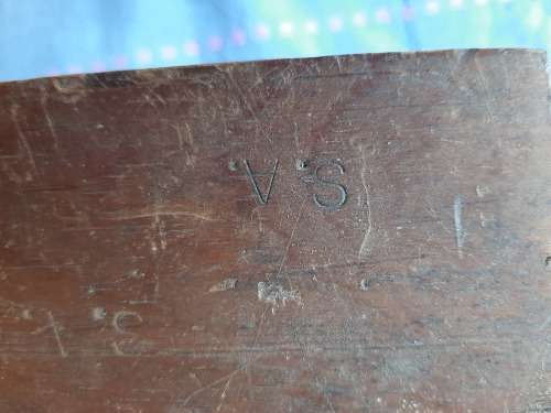 letter engraving set.  in wooden box (note 6 stamps missing)