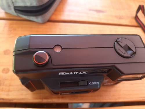 Halina 160 35mm Compact Camera