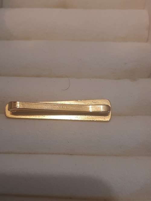 Tie clips