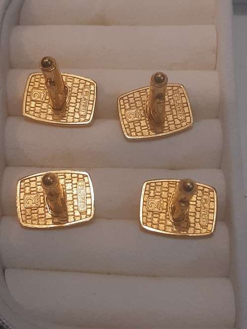 volkskas bank cufflinks