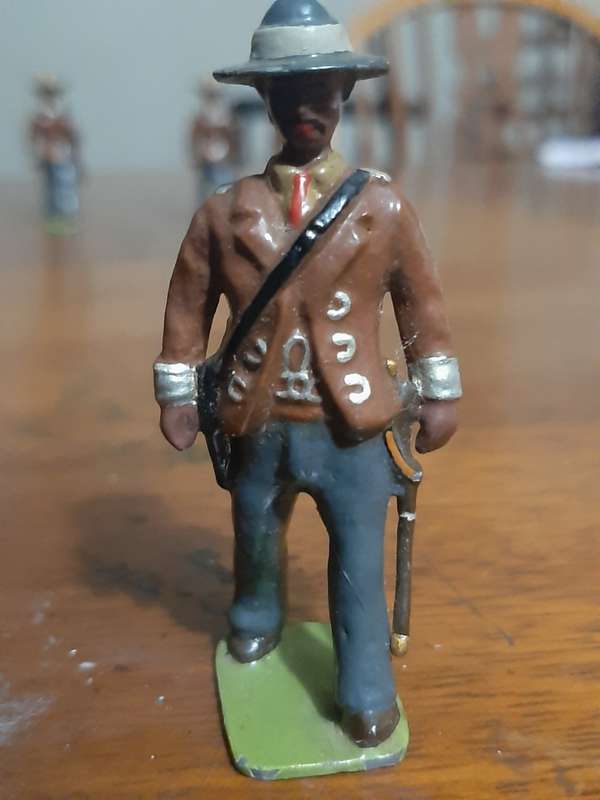 5 Mexican Lead toy soldiers (Not brittians)