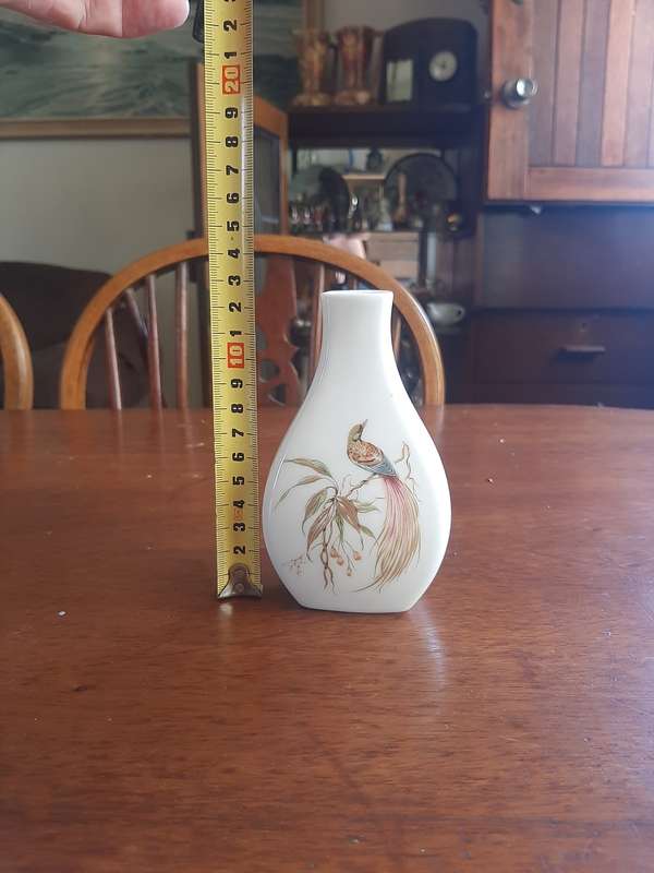 Siloana ceramic vase