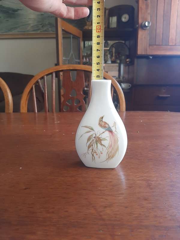 Siloana ceramic vase