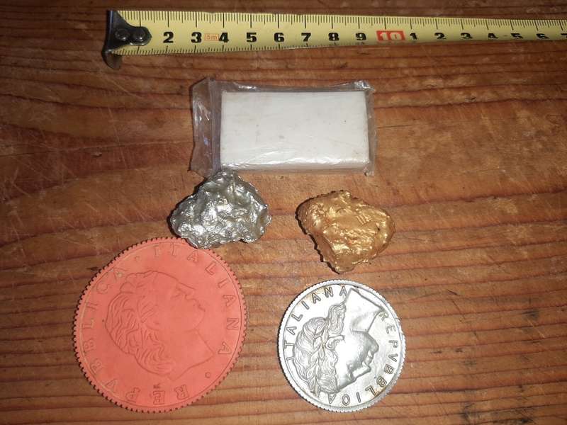 5 Erasers,
