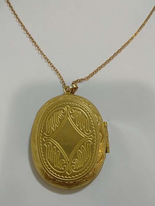 Vintage style pendant with locket/Beautiful elegant pendant/Fashion pendant/Special/Unique/Handmade